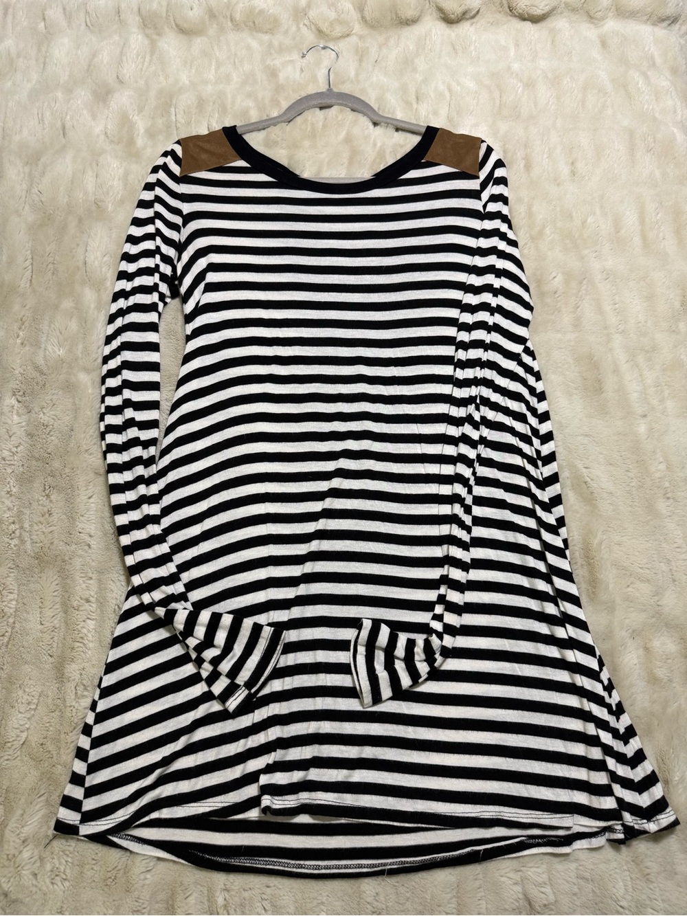 12PM by Mon Ami Striped Black & White Long-Sleeve Dress Brown Shoulder Medium